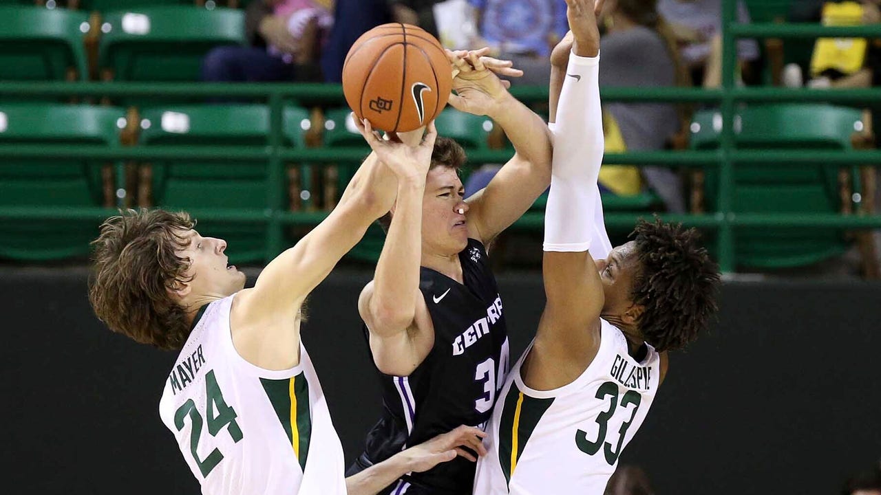 Butler's 30 points lead No. 16 Baylor to 105-61 win over UCA